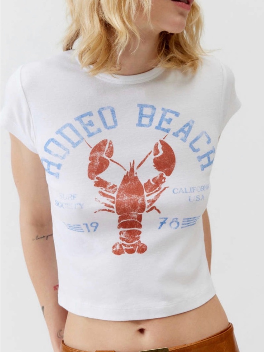Urban Outfitters White Kids Tee with Red Lobster and Blue Rodeo Beach Graphic